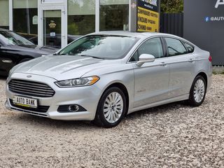 Ford Fusion foto 6