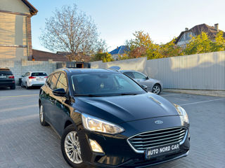 Ford Focus foto 2