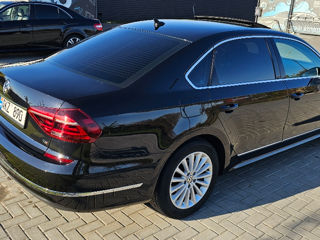 Volkswagen Passat foto 4