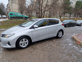 Toyota Auris foto 4