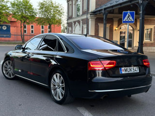 Audi A8 foto 4