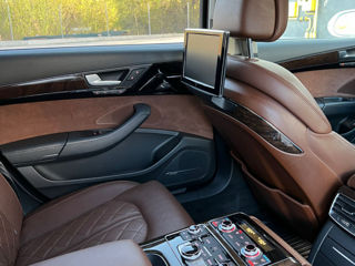 Audi A8 foto 8