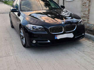 BMW 5 Series foto 1