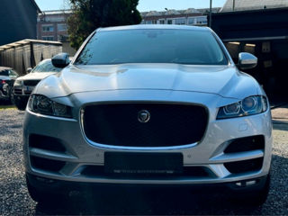 Jaguar F-PACE foto 3