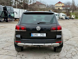 Volkswagen Touareg foto 7