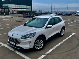 Ford Kuga foto 2