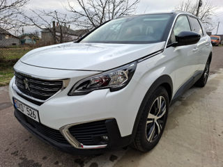 Peugeot 5008 foto 2