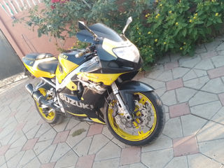 Suzuki Gsx750r foto 4