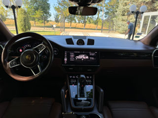 Porsche Cayenne foto 9