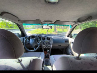 Nissan Primera foto 6