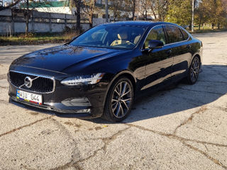 Volvo S90 foto 2