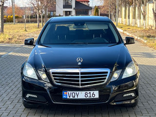 Mercedes E-Class foto 2