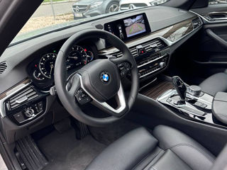 BMW 5 Series foto 9