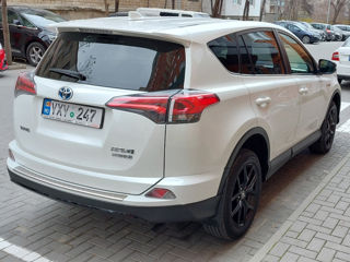 Toyota Rav 4 foto 2