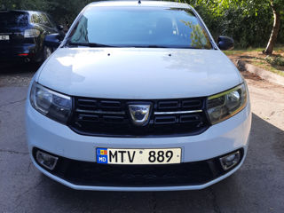 Dacia Logan foto 2