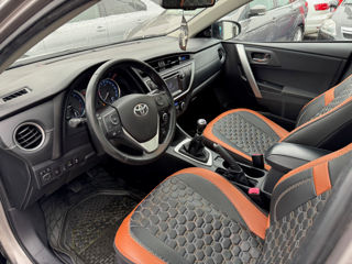 Toyota Auris foto 7