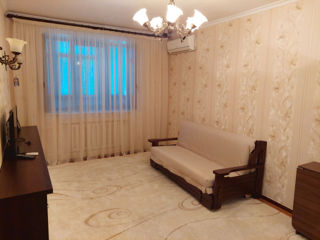 Apartament cu 2 camere, 54 m², Centru, Chișinău foto 1