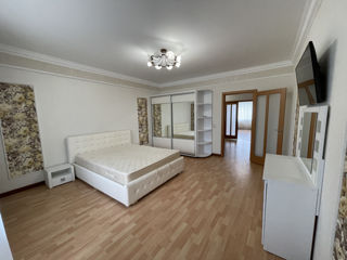 3-х комнатная квартира, 117 м², Буюканы, Кишинёв, Кишинёв мун.