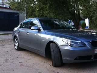 BMW 5 Series foto 5