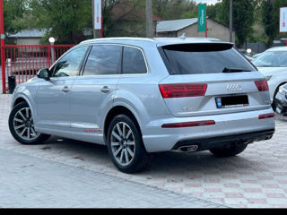 Audi Q7 foto 3