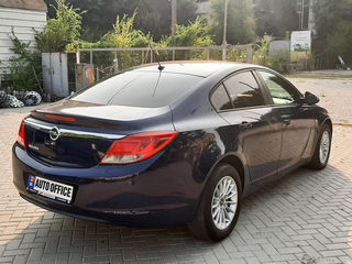 Opel Insignia foto 6