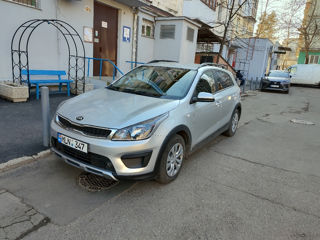 KIA Rio X-Line