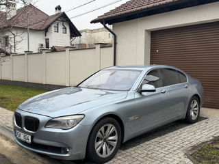 BMW 7 Series foto 4