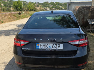 Skoda Superb foto 4