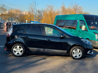 Renault Scenic foto 5