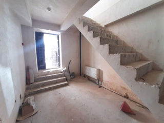 Apartament cu 3 camere, 131 m², Râșcani, Chișinău foto 9