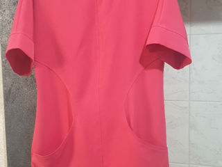 Розовое платье с голой спиной. foto 5