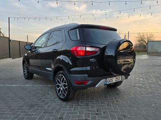 Ford EcoSport foto 5