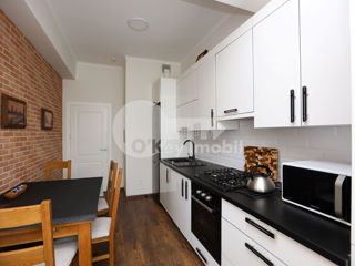 Apartament cu 3 camere, 82 m², Centru, Chișinău foto 4