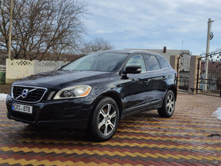 Volvo XC60 foto 2