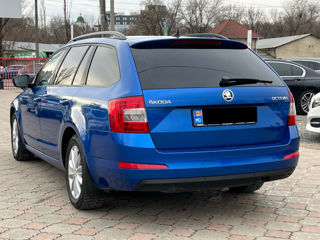 Skoda Octavia foto 3