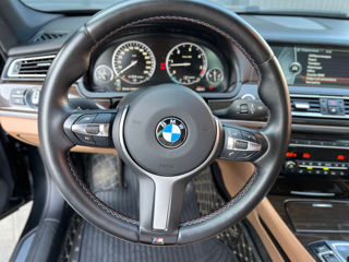 BMW 7 Series foto 13