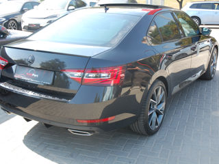 Skoda Superb foto 3