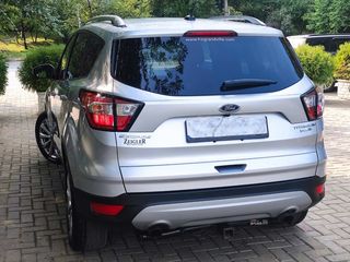 Ford Escape foto 5