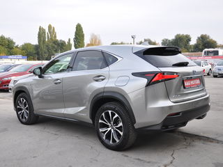 Lexus NX Series foto 5