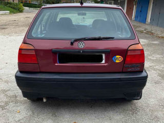 Volkswagen Golf foto 4