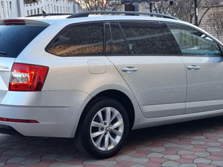 Skoda Octavia foto 9