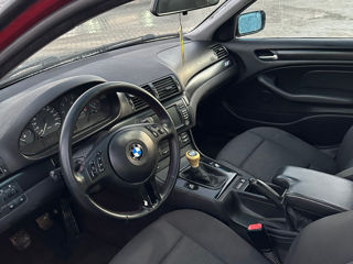 BMW 3 Series foto 7