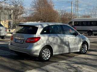 Mercedes B-Class foto 4