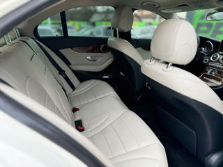 Mercedes C-Class фото 10