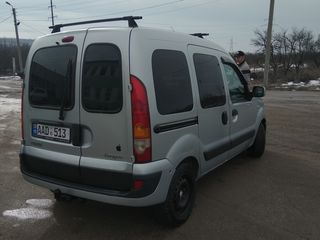 Renault Kangoo foto 2