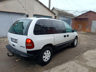 Chrysler Grand Voyager foto 8