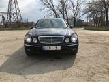 Mercedes E Class foto 8