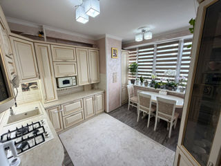 2-комн. кв., 67 м², 5/11 эт.