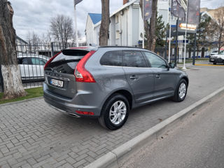 Volvo XC60 foto 5