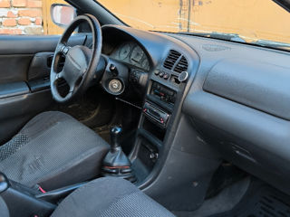 Mazda 323 foto 4